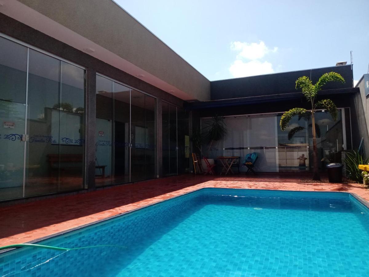 Villa Casa Familia Porto Olímpia Exterior foto